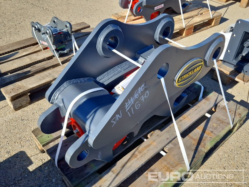 Strickland ZX210 - Quick coupler: picture 2 Strickland ZX210 - Quick coupler: picture 2