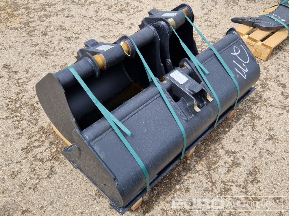 Unused 2025 Häner 42" Ditching, 24", 12" Digging Buckets to suit Mini Excavator / Cazo - Bucket: picture 4 Unused 2025 Häner 42" Ditching, 24", 12" Digging Buckets to suit Mini Excavator / Cazo - Bucket: picture 4