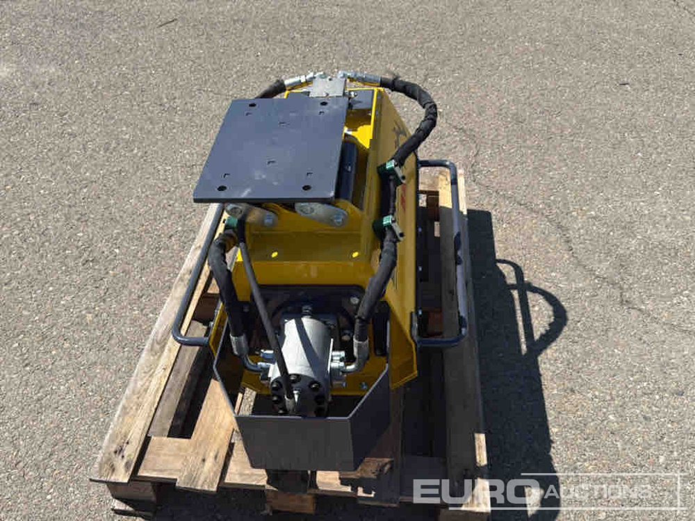 Unused 2025 Lancini KM800 - Bucket: picture 4 Unused 2025 Lancini KM800 - Bucket: picture 4