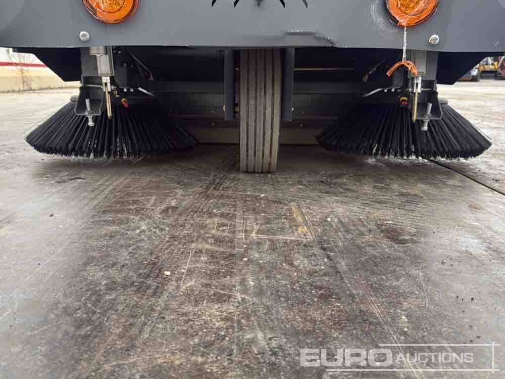 Road sweeper Unused 2025 STARVOX D19: picture 14