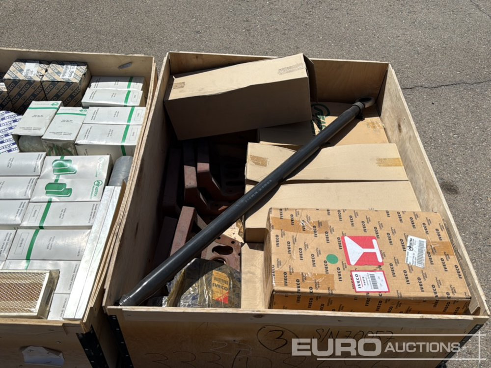 Unused Astra Pallet Spare Parts & Filters (3 of) - Construction equipment: picture 5 Unused Astra Pallet Spare Parts & Filters (3 of) - Construction equipment: picture 5