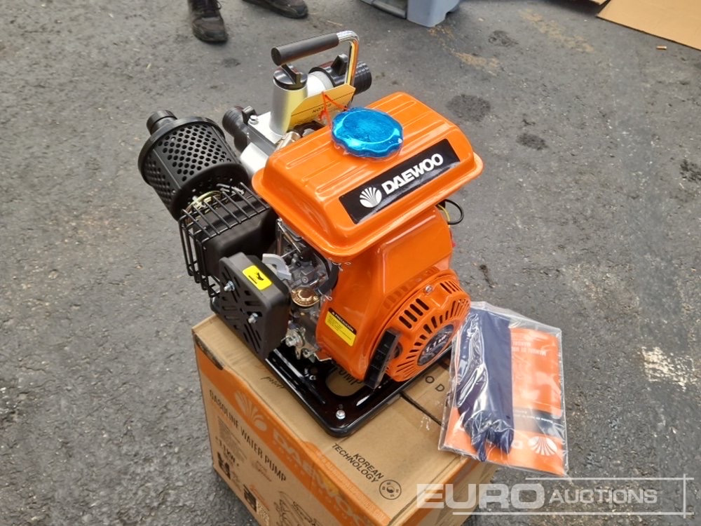 Unused Daewoo DASR40 - Water pump: picture 1 Unused Daewoo DASR40 - Water pump: picture 1