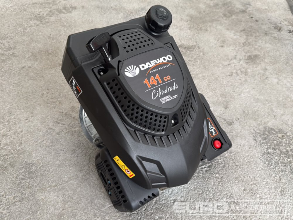 Unused Daewoo DV150 - Engine: picture 1 Unused Daewoo DV150 - Engine: picture 1