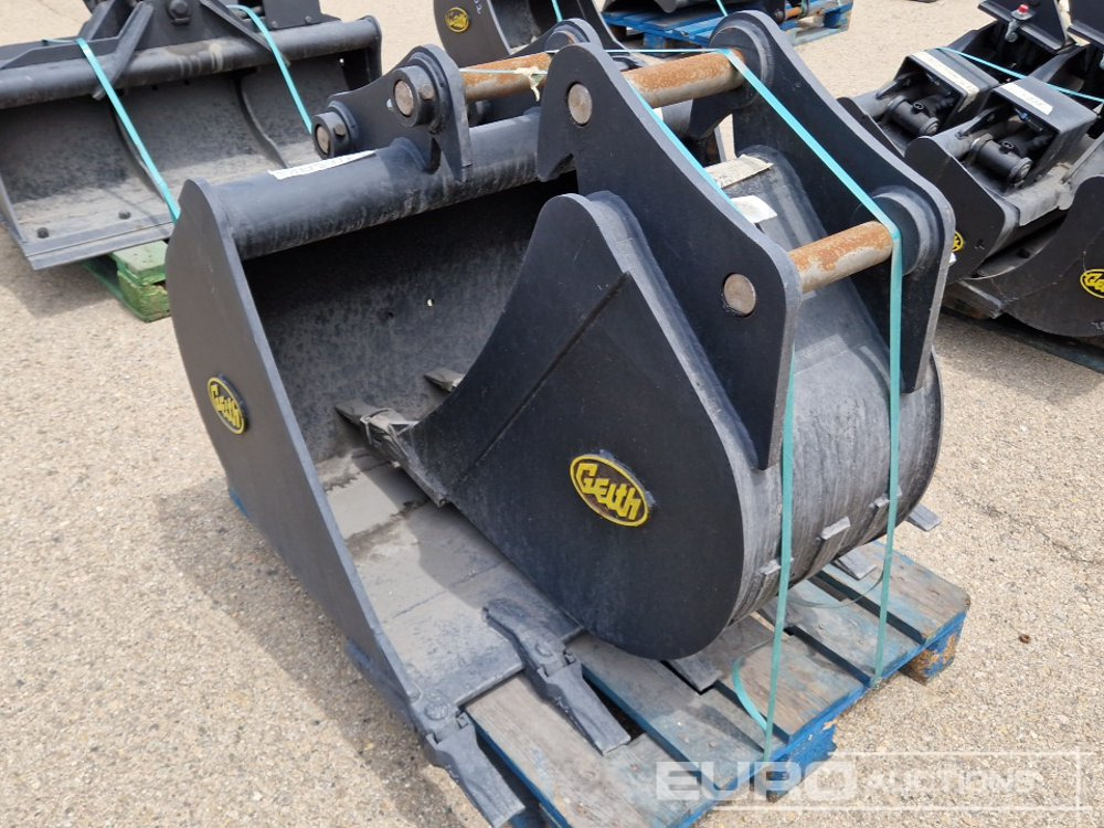 Unused Geith H08-1000 40" Digging Bucket, H08-0450 18" Digging Bucket 50mm Pin to suit Mini Excavator / Conjunto Cazos - Bucket: picture 2 Unused Geith H08-1000 40" Digging Bucket, H08-0450 18" Digging Bucket 50mm Pin to suit Mini Excavator / Conjunto Cazos - Bucket: picture 2