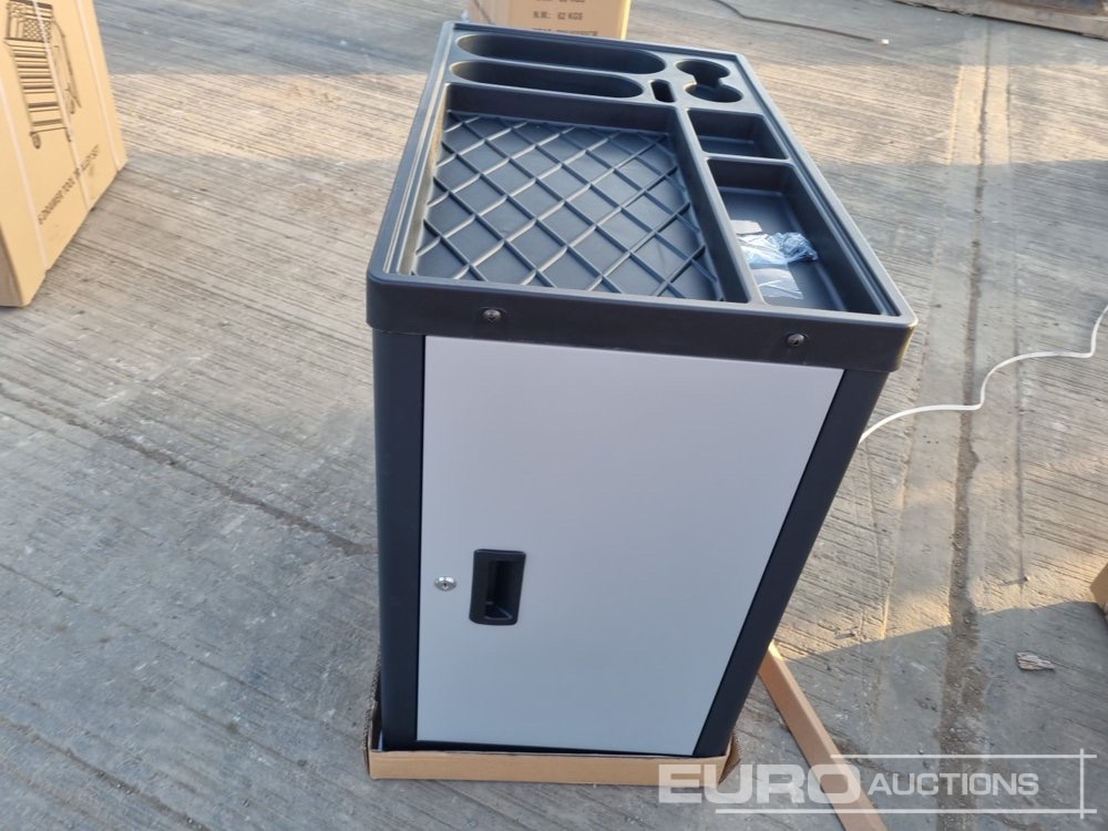 Unused Germany Tools Tools Trolley, 220Pcs, Complete with Tools, 6 Drawers / Carro Porta Herramientas Completo, 6 Cajones - Workshop equipment: picture 2 Unused Germany Tools Tools Trolley, 220Pcs, Complete with Tools, 6 Drawers / Carro Porta Herramientas Completo, 6 Cajones - Workshop equipment: picture 2