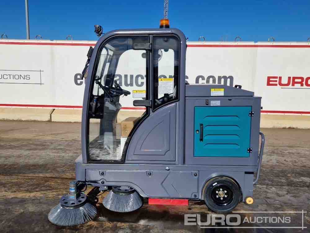 Unused Kaster S.2000 - Road sweeper: picture 3 Unused Kaster S.2000 - Road sweeper: picture 3