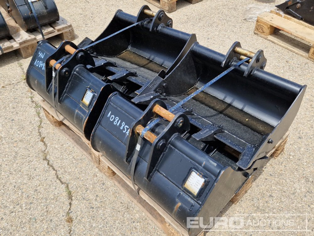 Unused Yanmar H02-0600-7603 - Bucket: picture 2 Unused Yanmar H02-0600-7603 - Bucket: picture 2