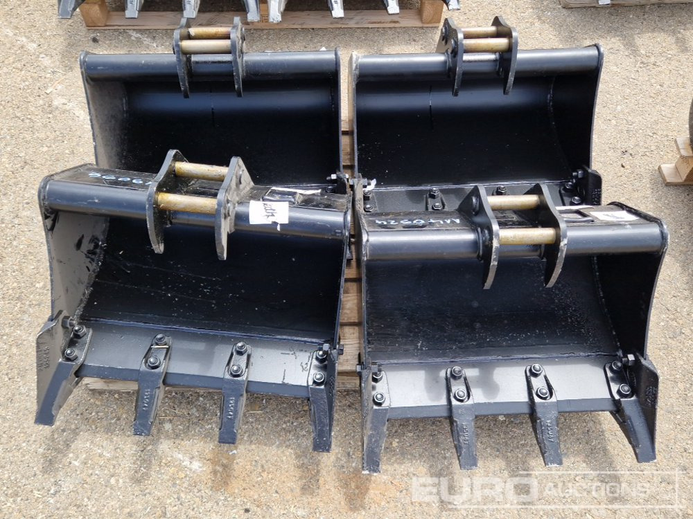 Unused Yanmar H02-0600-7603 - Bucket: picture 5 Unused Yanmar H02-0600-7603 - Bucket: picture 5