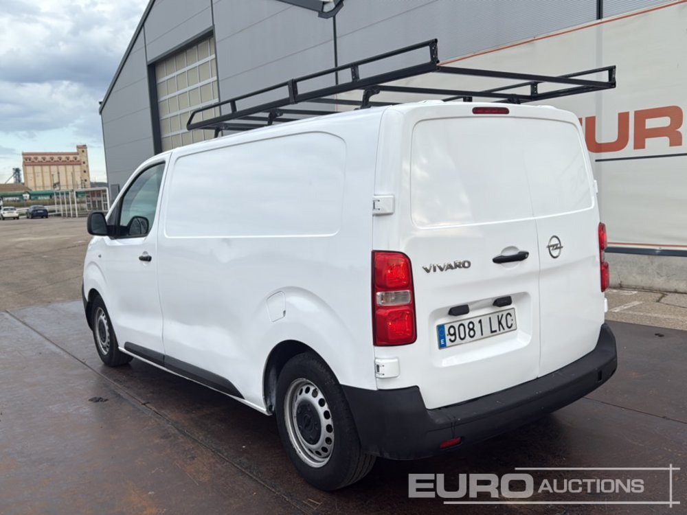 Opel Vivaro - Van: picture 3 Opel Vivaro - Van: picture 3
