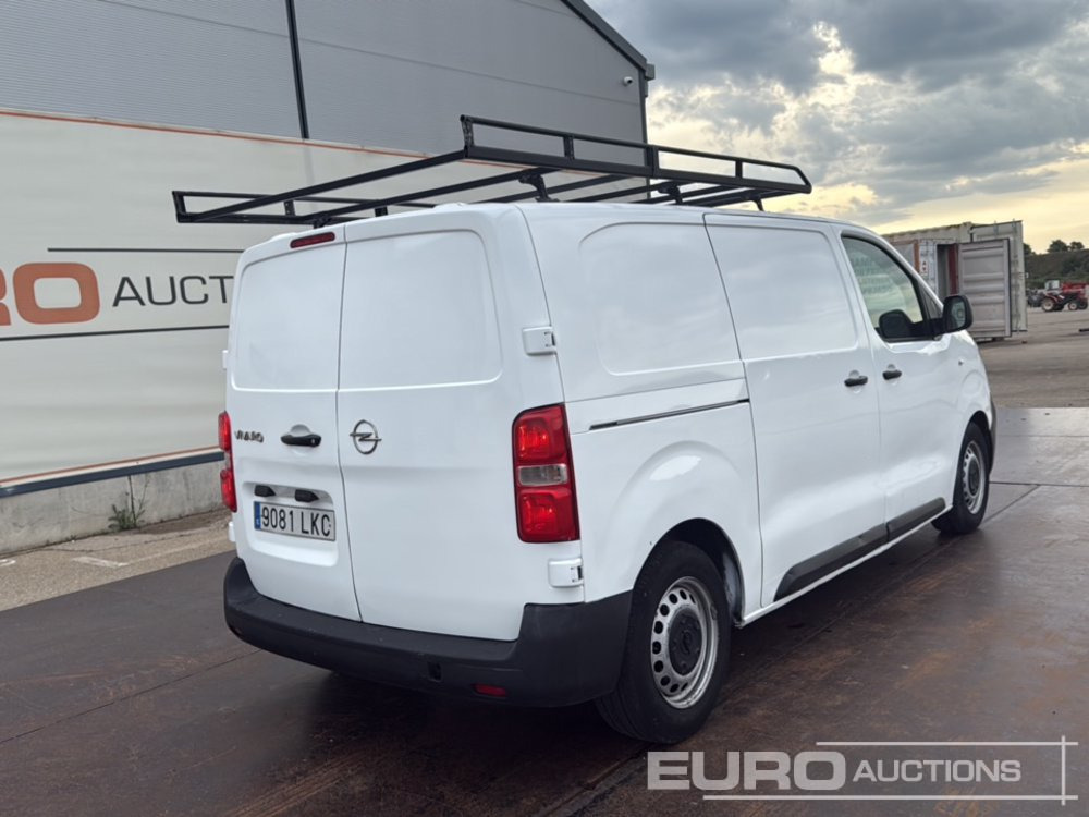 Opel Vivaro - Van: picture 5 Opel Vivaro - Van: picture 5