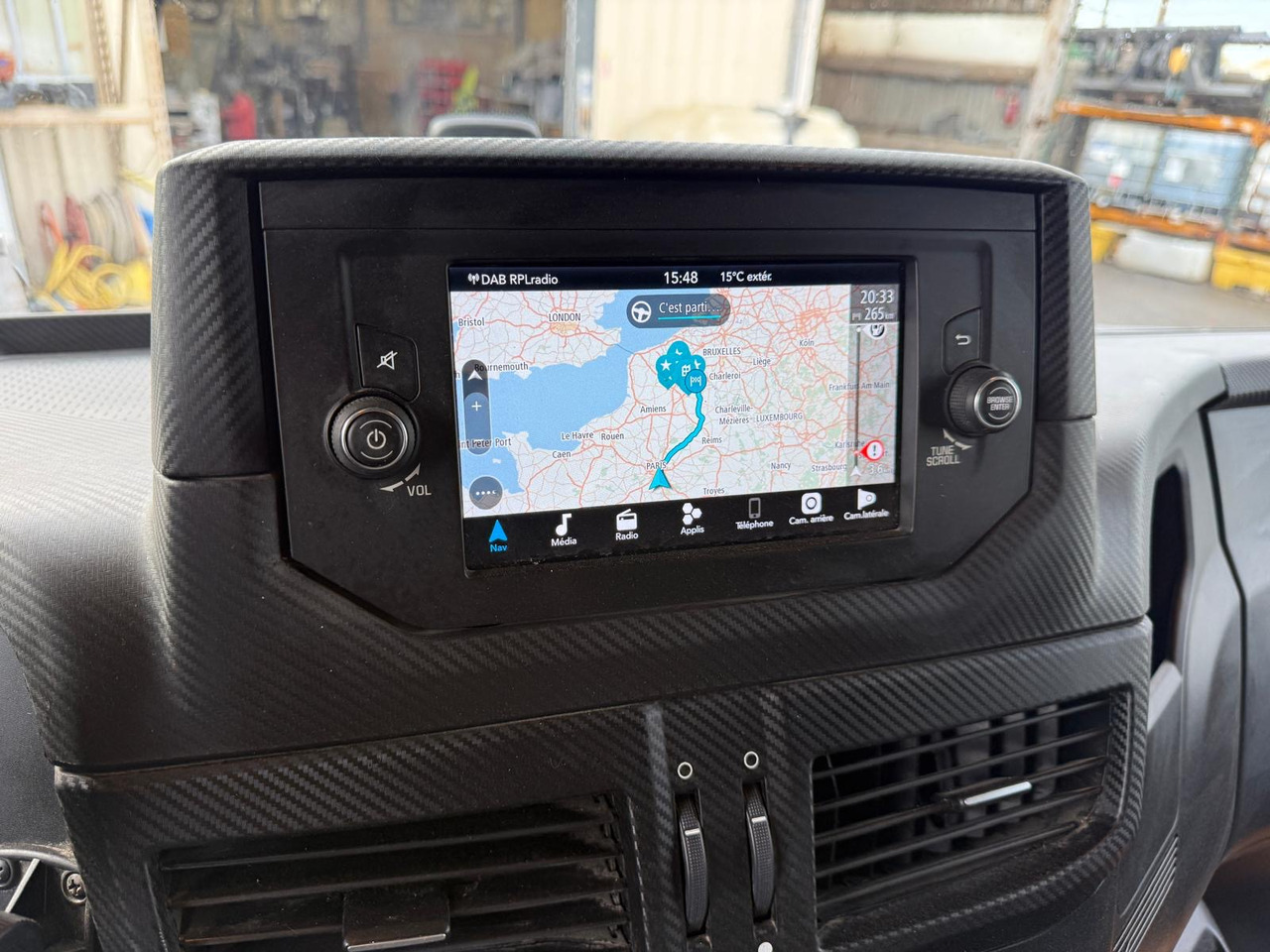 Concrete mixer truck Camion béton Iveco XWay 420 GE-774-AL: picture 14