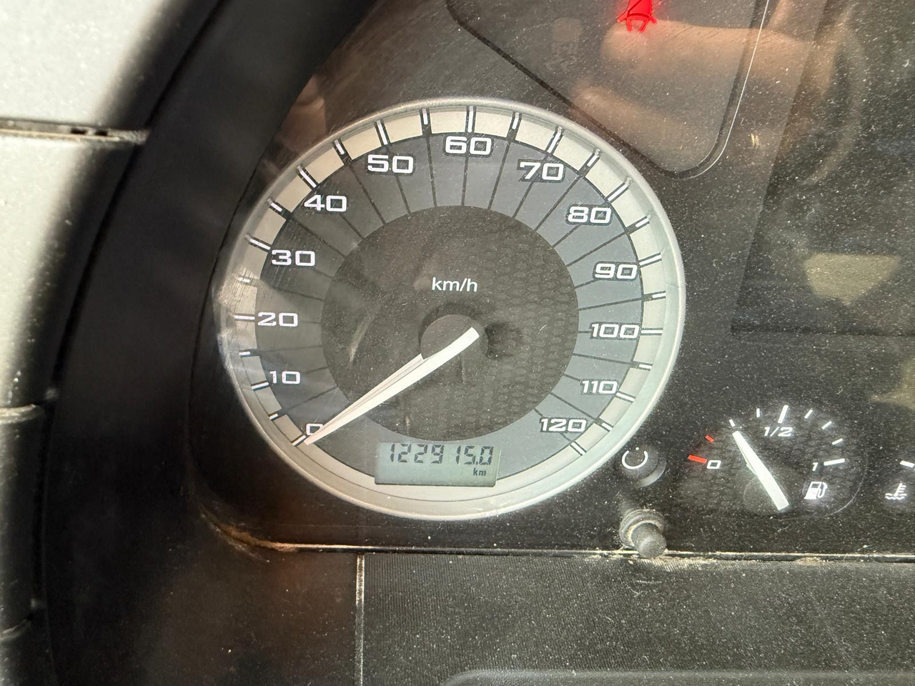 Concrete mixer truck Camion béton Iveco XWay 420 GE-774-AL: picture 13