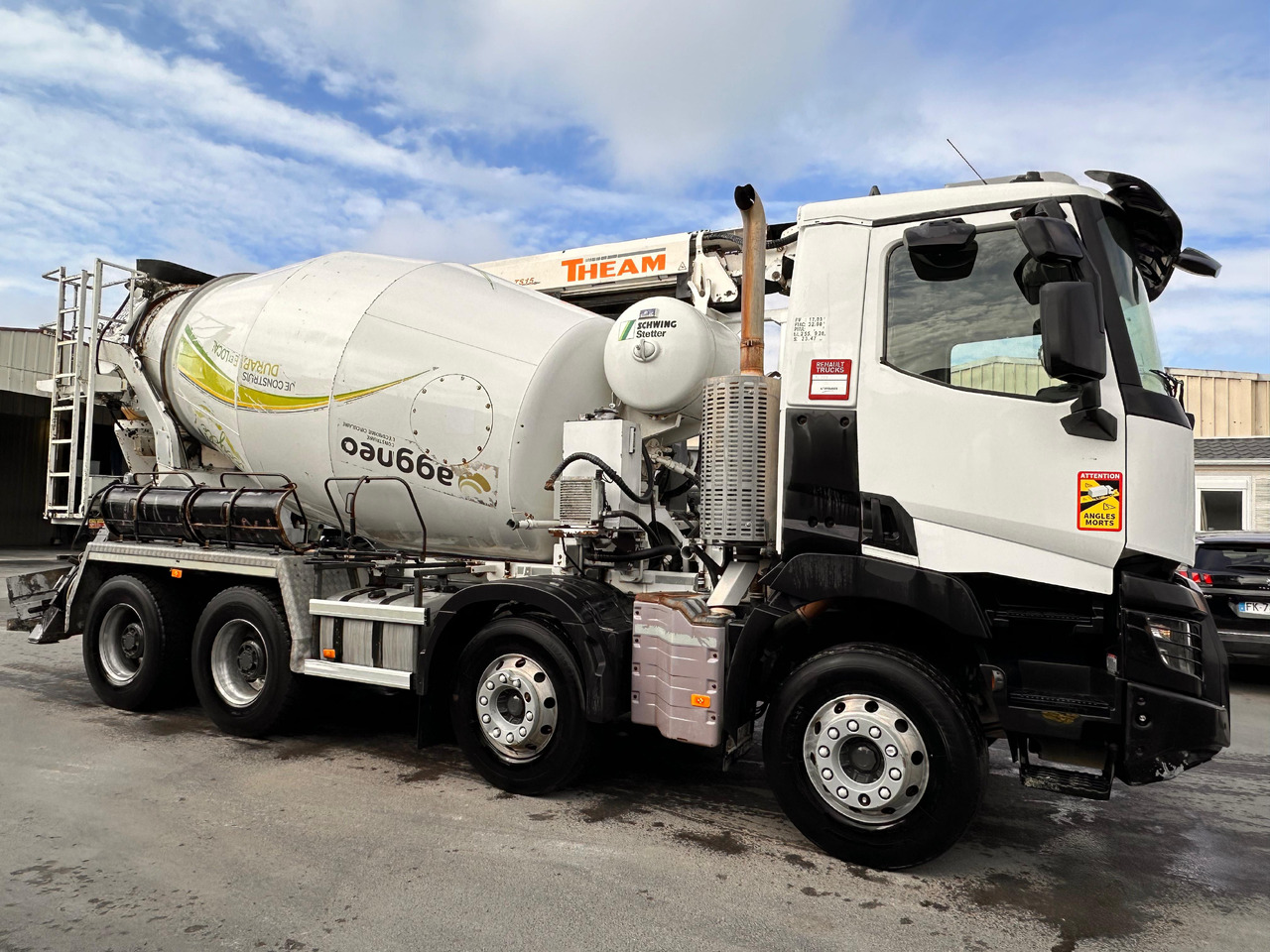 Camion béton Renault C380 EK-364-EC - Concrete mixer truck: picture 3 Camion béton Renault C380 EK-364-EC - Concrete mixer truck: picture 3