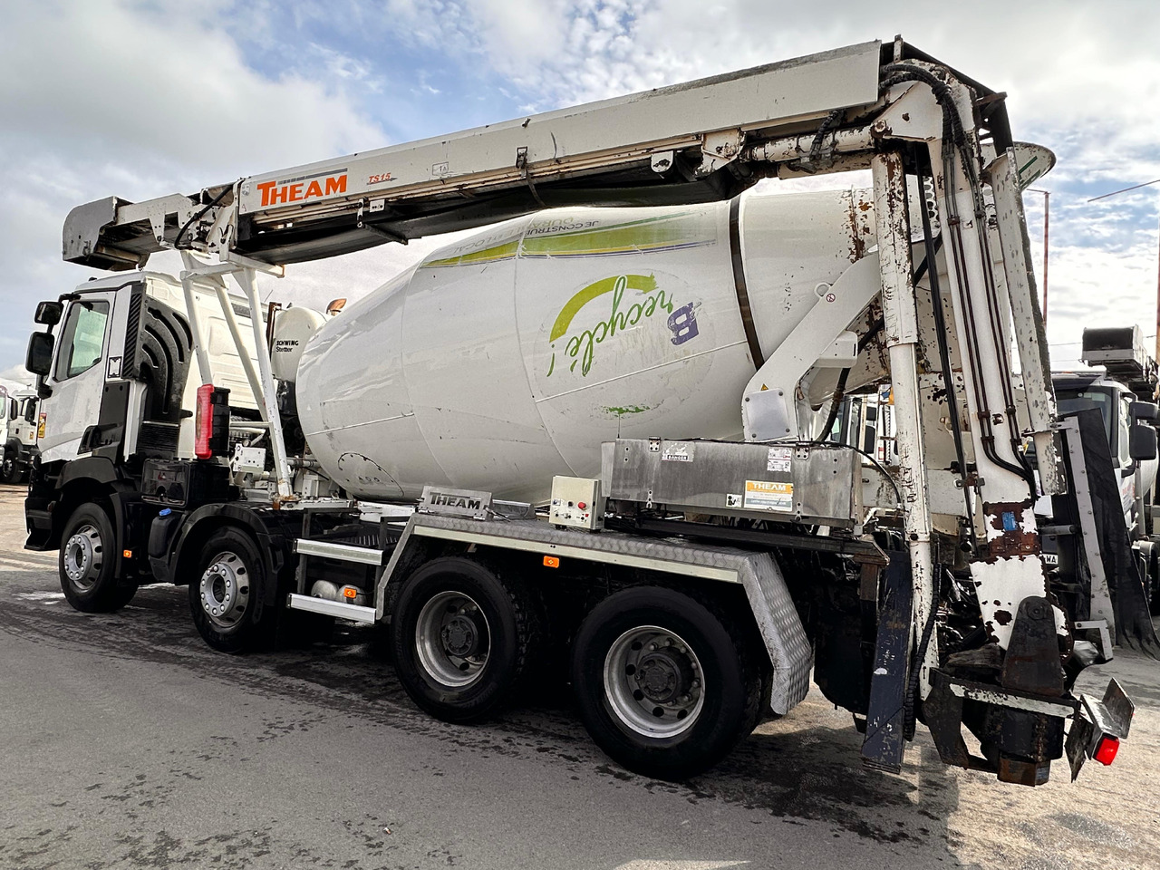 Camion béton Renault C380 EK-364-EC - Concrete mixer truck: picture 4 Camion béton Renault C380 EK-364-EC - Concrete mixer truck: picture 4