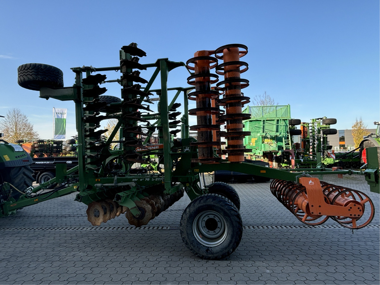 Amazone Catros 7003-2TX - Harrow: picture 5 Amazone Catros 7003-2TX - Harrow: picture 5