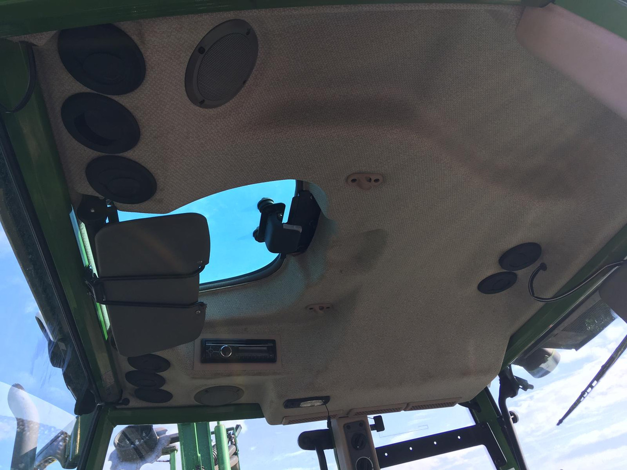 Fendt 211 Vario - Farm tractor: picture 4 Fendt 211 Vario - Farm tractor: picture 4