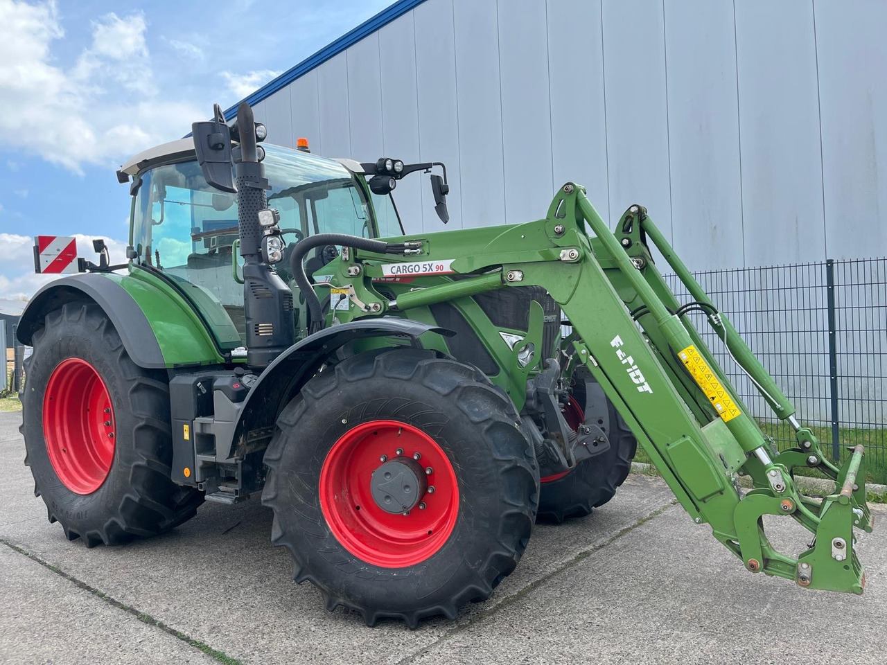 Fendt 724 Vario Gen6 ProfiPlus - Farm tractor: picture 4 Fendt 724 Vario Gen6 ProfiPlus - Farm tractor: picture 4