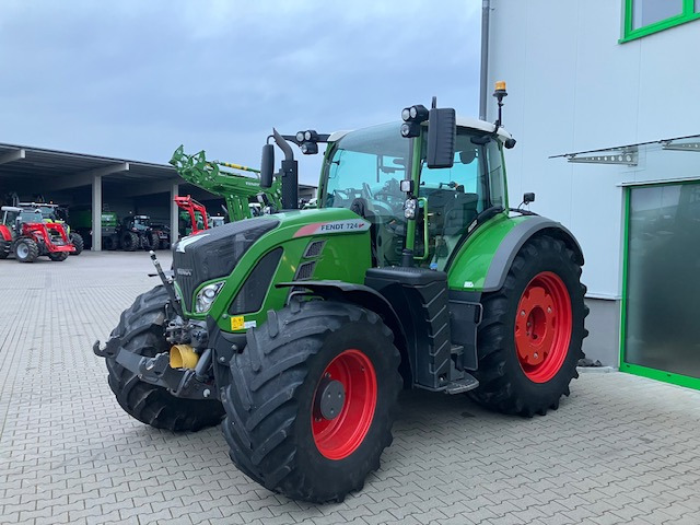 Fendt 724 Vario Profi S4 - Farm tractor: picture 1 Fendt 724 Vario Profi S4 - Farm tractor: picture 1