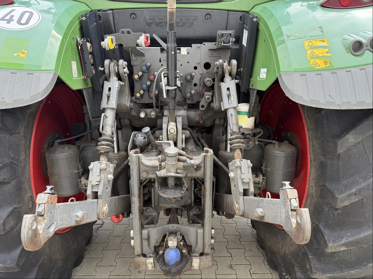 Fendt 724 Vario S4 Profi - Farm tractor: picture 3 Fendt 724 Vario S4 Profi - Farm tractor: picture 3