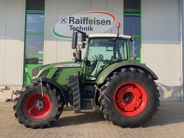 Fendt 724 Vario S4 ProfiPlus - Farm tractor: picture 1 Fendt 724 Vario S4 ProfiPlus - Farm tractor: picture 1