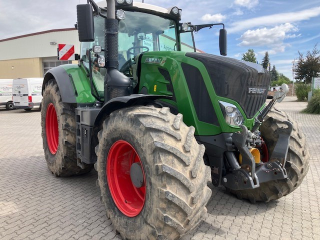 Fendt 828 Vario S4 ProfiPlus - Farm tractor: picture 1 Fendt 828 Vario S4 ProfiPlus - Farm tractor: picture 1