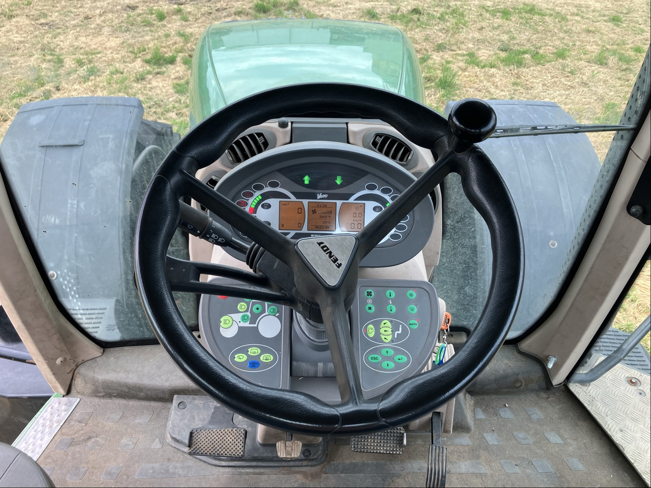 Fendt 927Profi SCR - Farm tractor: picture 3 Fendt 927Profi SCR - Farm tractor: picture 3