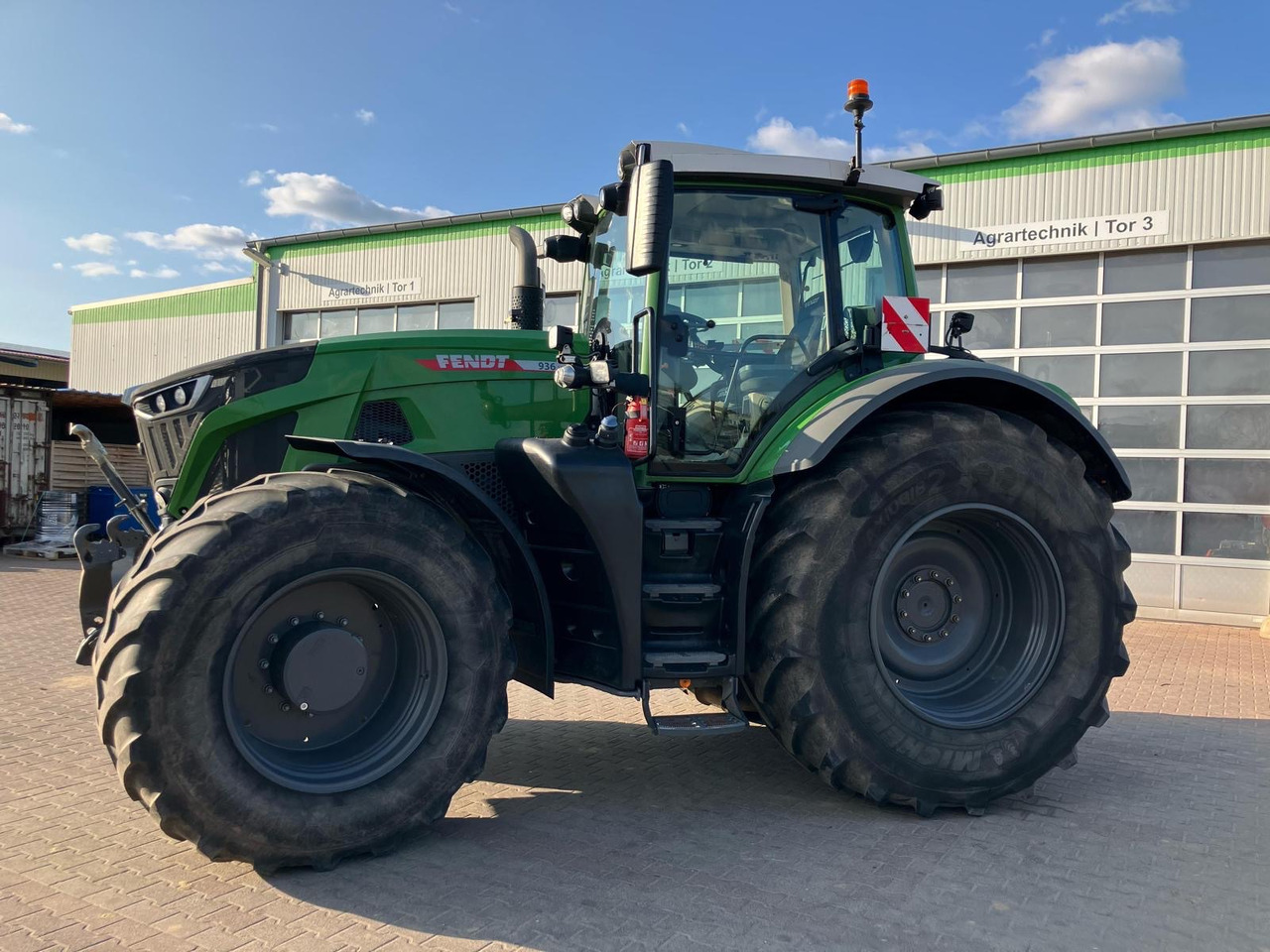 Fendt 936 Vario Gen7 ProfiPlus - Farm tractor: picture 5 Fendt 936 Vario Gen7 ProfiPlus - Farm tractor: picture 5