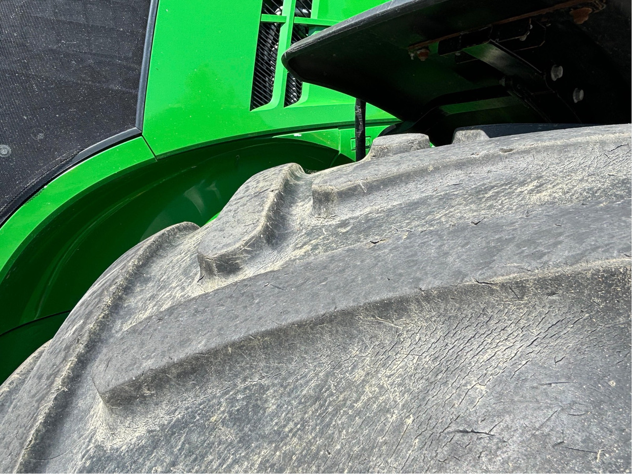 John Deere 7310 R AutoPower - Farm tractor: picture 4 John Deere 7310 R AutoPower - Farm tractor: picture 4