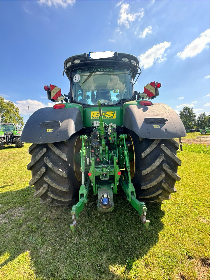 John Deere 8370 R - Farm tractor: picture 3 John Deere 8370 R - Farm tractor: picture 3