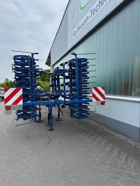 Köckerling Trio 400 mit Steinsicherung - Cultivator: picture 2 Köckerling Trio 400 mit Steinsicherung - Cultivator: picture 2