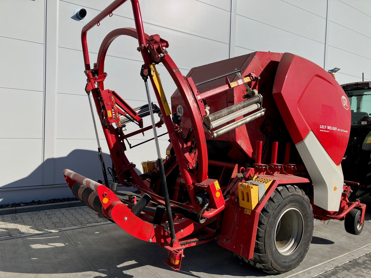 Lely Welger RPC 245 Tornado - Hay and forage equipment: picture 4 Lely Welger RPC 245 Tornado - Hay and forage equipment: picture 4