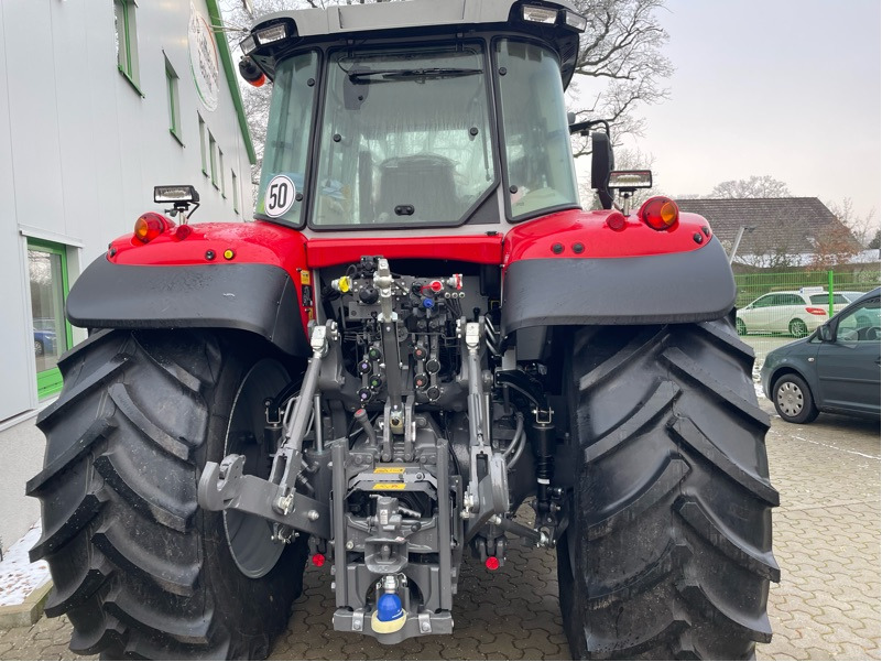 Massey Ferguson 6S.135 Dyna-VT EFFICIENT - Farm tractor: picture 5 Massey Ferguson 6S.135 Dyna-VT EFFICIENT - Farm tractor: picture 5