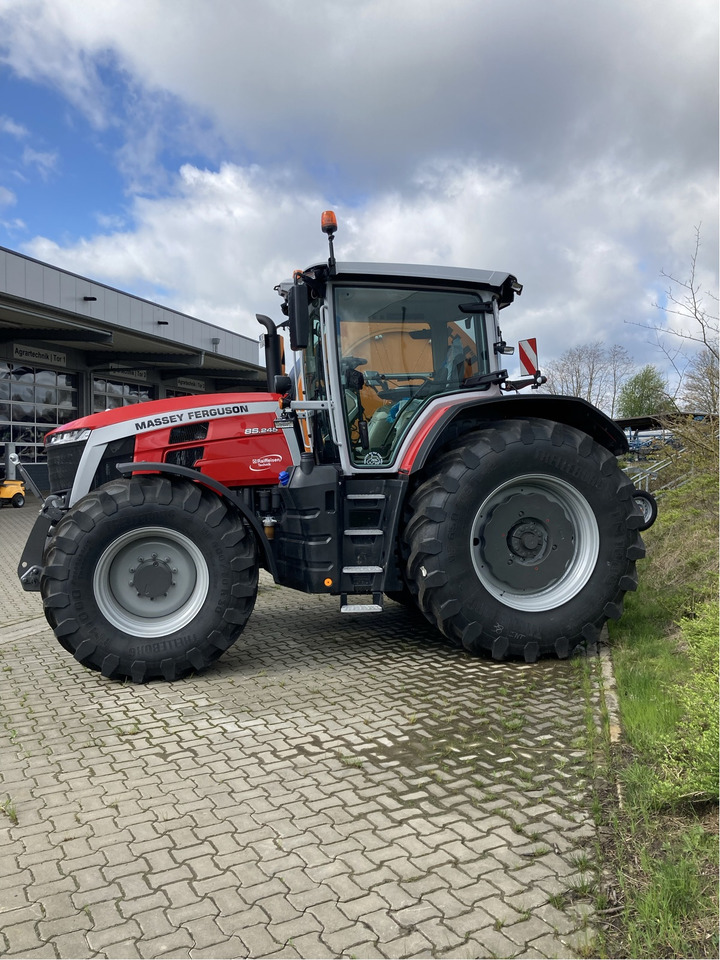 Massey Ferguson 8S.245 Dyna-VT EXCLUSIVE - Farm tractor: picture 1 Massey Ferguson 8S.245 Dyna-VT EXCLUSIVE - Farm tractor: picture 1