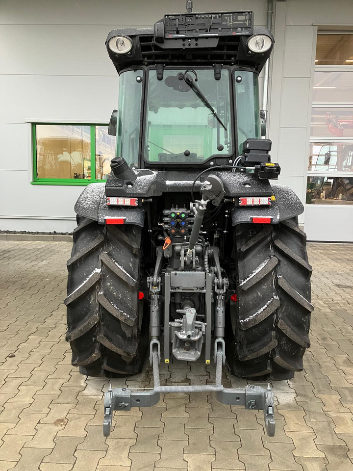 Valtra F105N St5 - Farm tractor: picture 5 Valtra F105N St5 - Farm tractor: picture 5