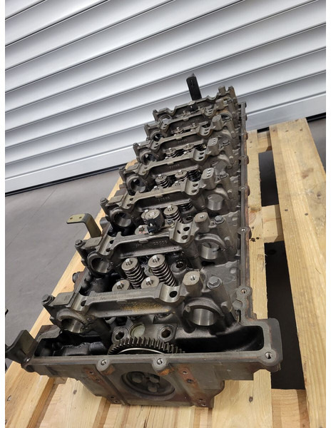 DAF 106 MX13 355 H2 - MX13 390 H2 - Cylinder block for Truck: picture 1 DAF 106 MX13 355 H2 - MX13 390 H2 - Cylinder block for Truck: picture 1