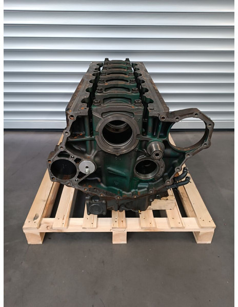 DAF XF 105 MX Euro 5 - Crankcase for Truck: picture 1 DAF XF 105 MX Euro 5 - Crankcase for Truck: picture 1