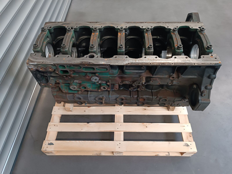 DAF XF105 - Cylinder block for Truck: picture 3 DAF XF105 - Cylinder block for Truck: picture 3