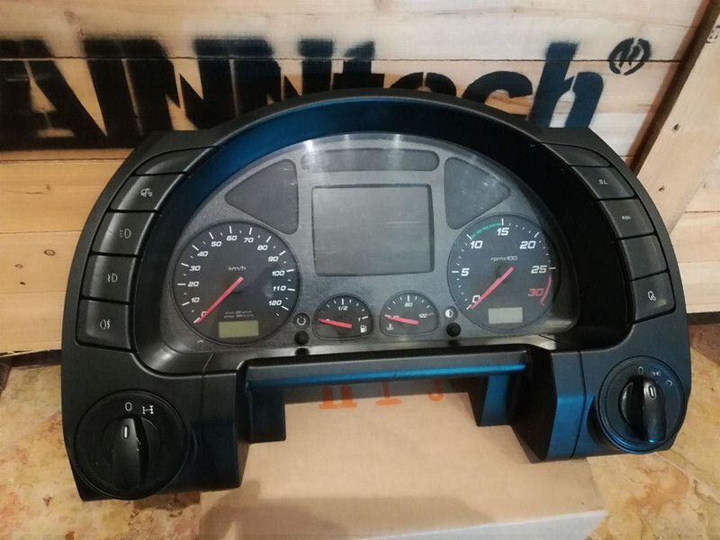 Iveco CLUSTER - DISPLAY - Dashboard for Truck: picture 1 Iveco CLUSTER - DISPLAY - Dashboard for Truck: picture 1