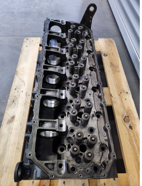 Iveco STRALIS 460 480 Cursor 11 E6 F3GFE611 - Cylinder block for Truck: picture 5 Iveco STRALIS 460 480 Cursor 11 E6 F3GFE611 - Cylinder block for Truck: picture 5