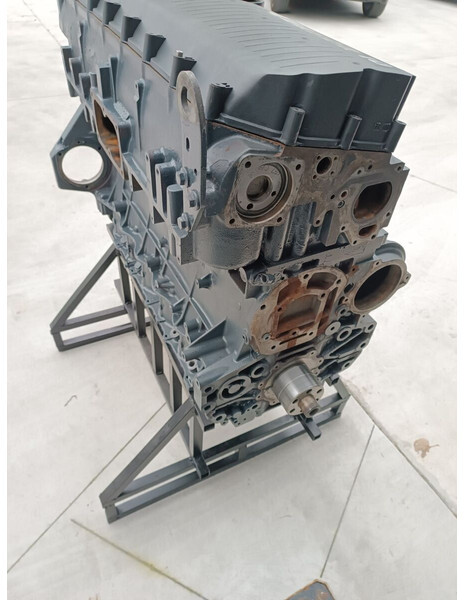 Iveco STRALIS CURSOR 13 F3BE0681 EURO 3 RECONDITIONED WITH WARRANTY - Engine for Truck: picture 1 Iveco STRALIS CURSOR 13 F3BE0681 EURO 3 RECONDITIONED WITH WARRANTY - Engine for Truck: picture 1