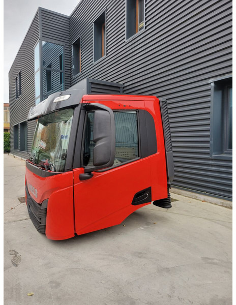 Iveco T-WAY / X-WAY - Cab and interior for Truck: picture 4 Iveco T-WAY / X-WAY - Cab and interior for Truck: picture 4