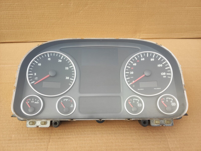 MAN CLUSTER - DISPLAY - Dashboard for Truck: picture 1 MAN CLUSTER - DISPLAY - Dashboard for Truck: picture 1