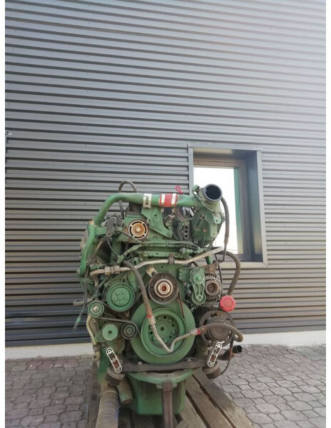 Renault DXI13 - DXI 13 440 hp - Engine for Truck: picture 1 Renault DXI13 - DXI 13 440 hp - Engine for Truck: picture 1