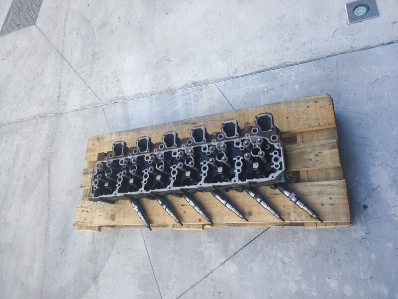 Renault DXI7 - Cylinder block for Truck: picture 2 Renault DXI7 - Cylinder block for Truck: picture 2