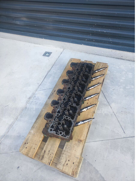 Renault DXI7 - Cylinder block for Truck: picture 4 Renault DXI7 - Cylinder block for Truck: picture 4