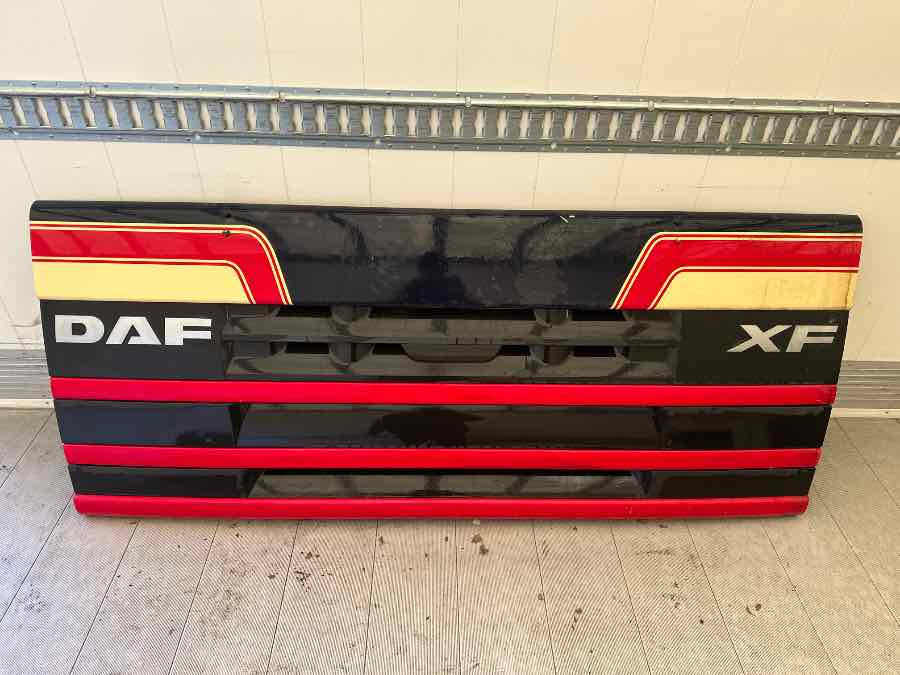 DAF XF FRONT DOOR 1644191 - Body and exterior for Truck: picture 1 DAF XF FRONT DOOR 1644191 - Body and exterior for Truck: picture 1