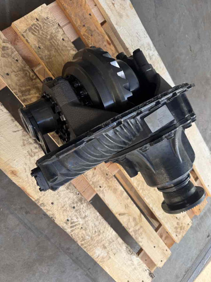 MAN DIFF HP-1352 - 6.824 // 81.35010-6195 - Differential gear for Truck: picture 4 MAN DIFF HP-1352 - 6.824 // 81.35010-6195 - Differential gear for Truck: picture 4