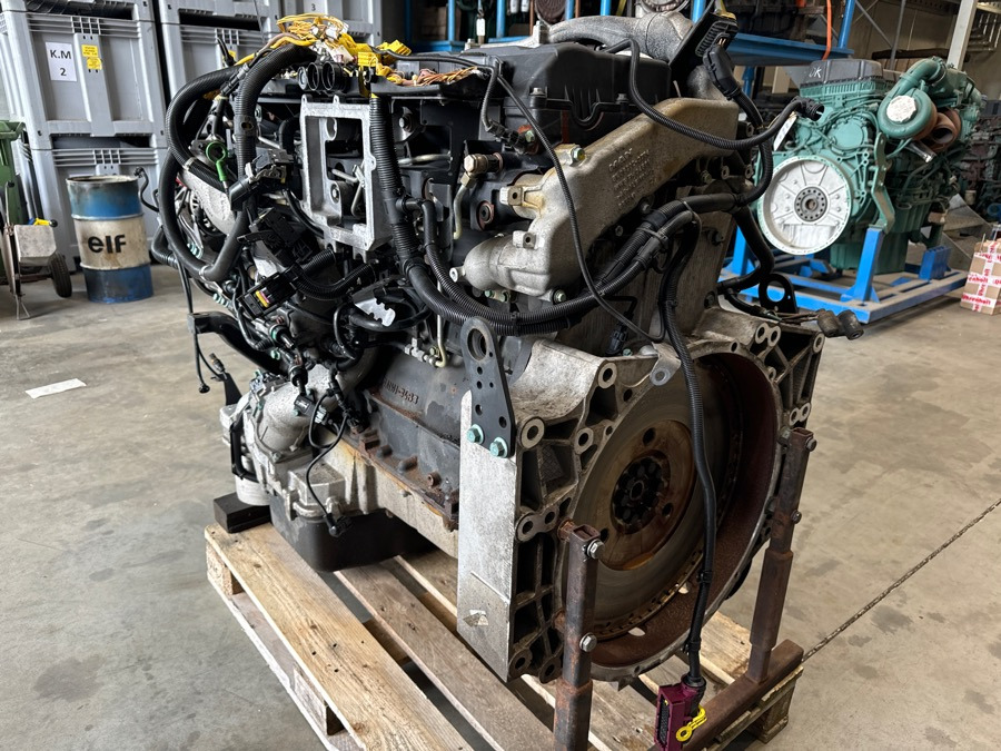 MAN MOTOR D2676 LF51 500 HP - Engine for Truck: picture 3 MAN MOTOR D2676 LF51 500 HP - Engine for Truck: picture 3