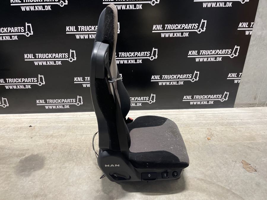 MAN SEAT 81.62307-6622 - Seat for Truck: picture 1 MAN SEAT 81.62307-6622 - Seat for Truck: picture 1