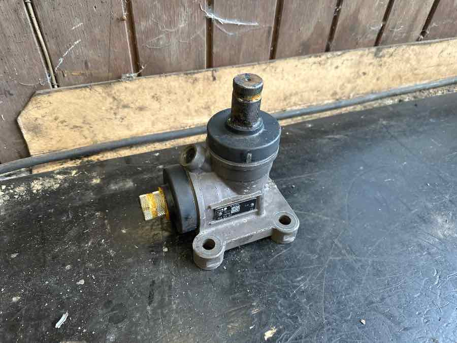 MERCEDES STEERING ANGLED A6294600025 - Steering for Bus: picture 1 MERCEDES STEERING ANGLED A6294600025 - Steering for Bus: picture 1